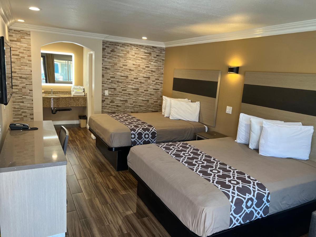 Walnut Inn & Suites West Covina Esterno foto